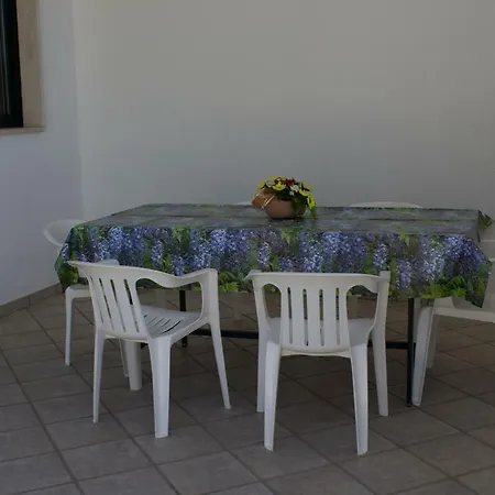 Holiday home Villeriunite *